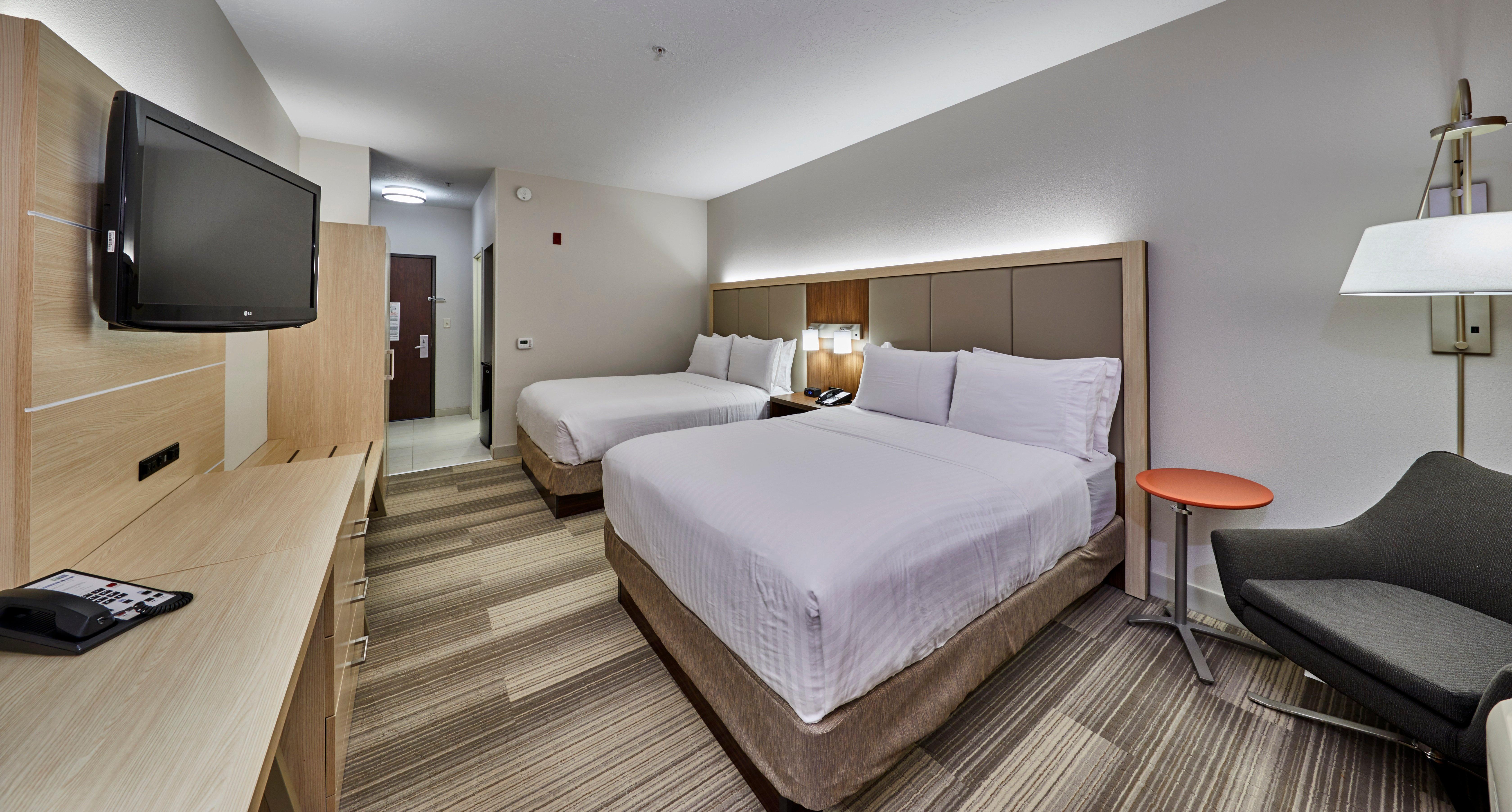 Holiday Inn Express Hotel & Suites Medford-Central Point By Ihg Exterior photo